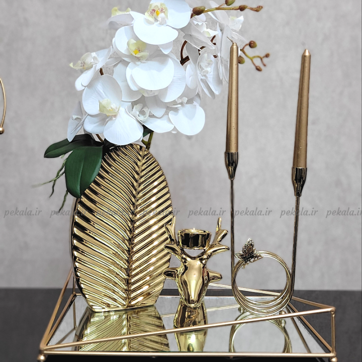 گلدان برگ بیضی طلایی