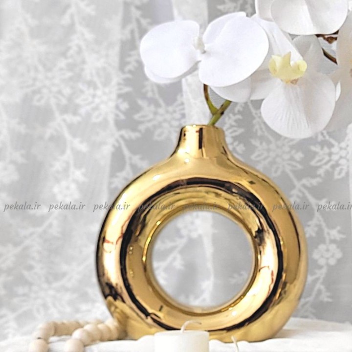 گلدان دونات طلایی
